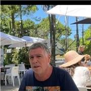 Profesor de matematicas, fisica, amplia experiencia, pedagogia centrada en la persona y sus caracteristicas